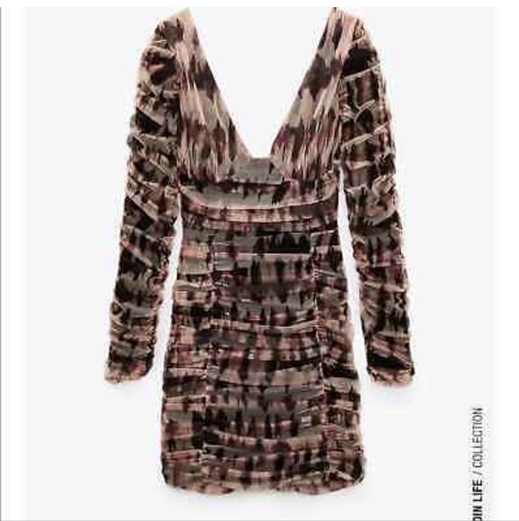 ZARA ruched printed mini dress Large - Picture 4 of 16
